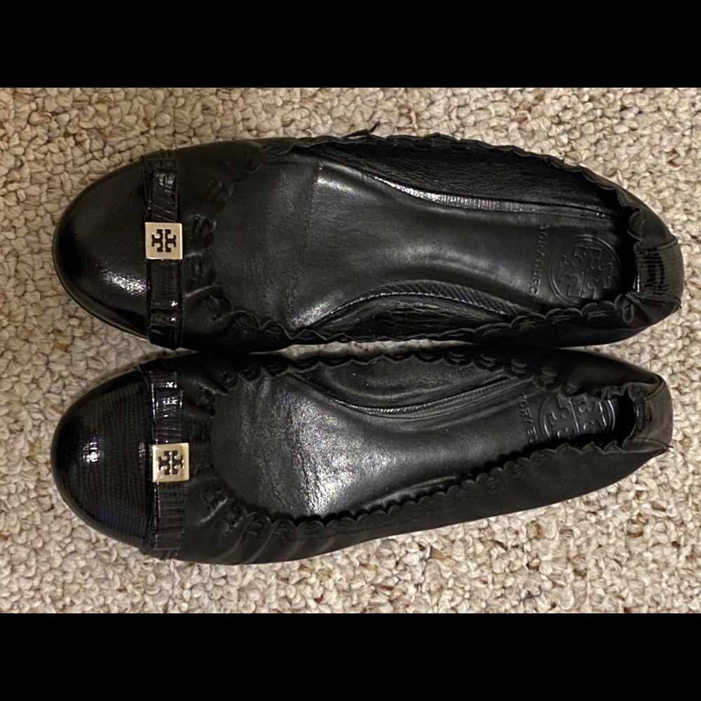 Tory Birch Black Bow Flats size 8.5